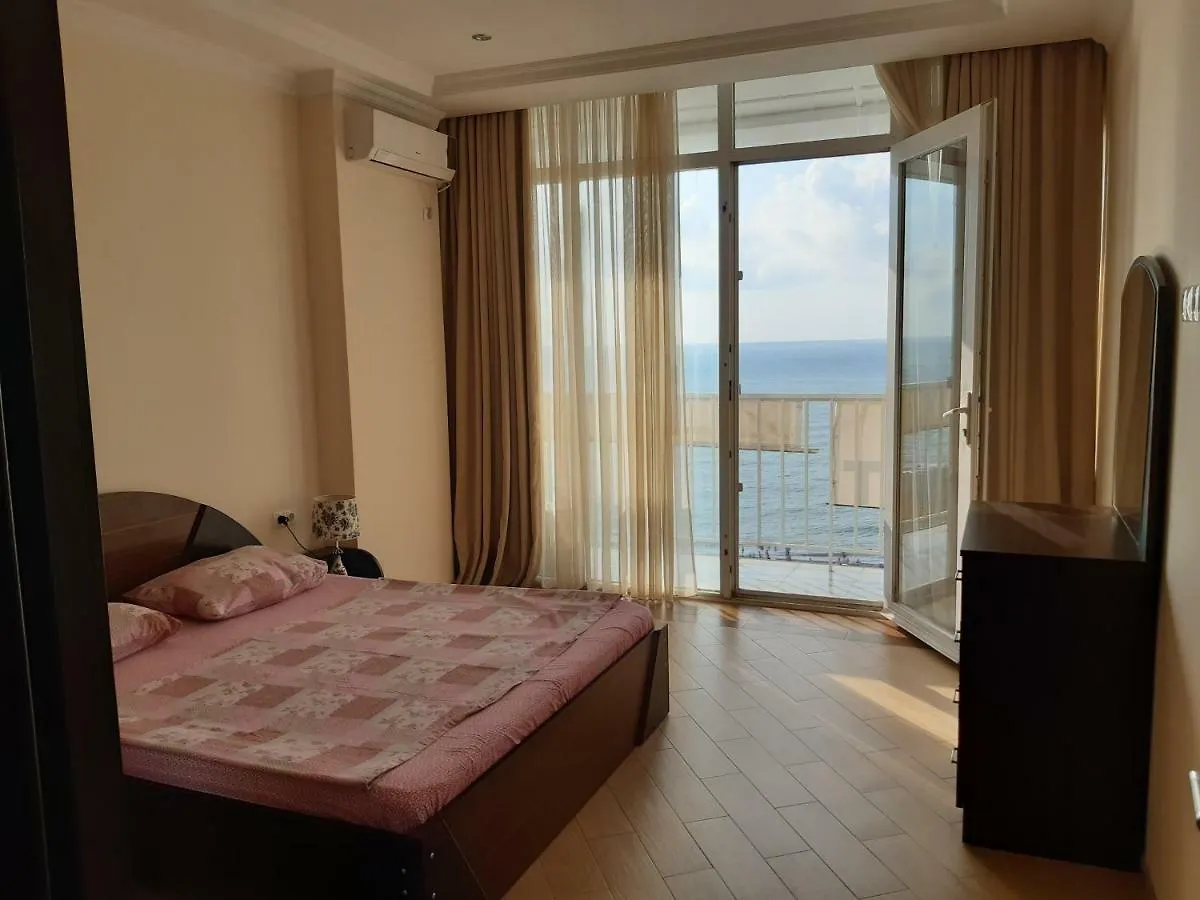Beautiful House By The Sea Apartment Batumi